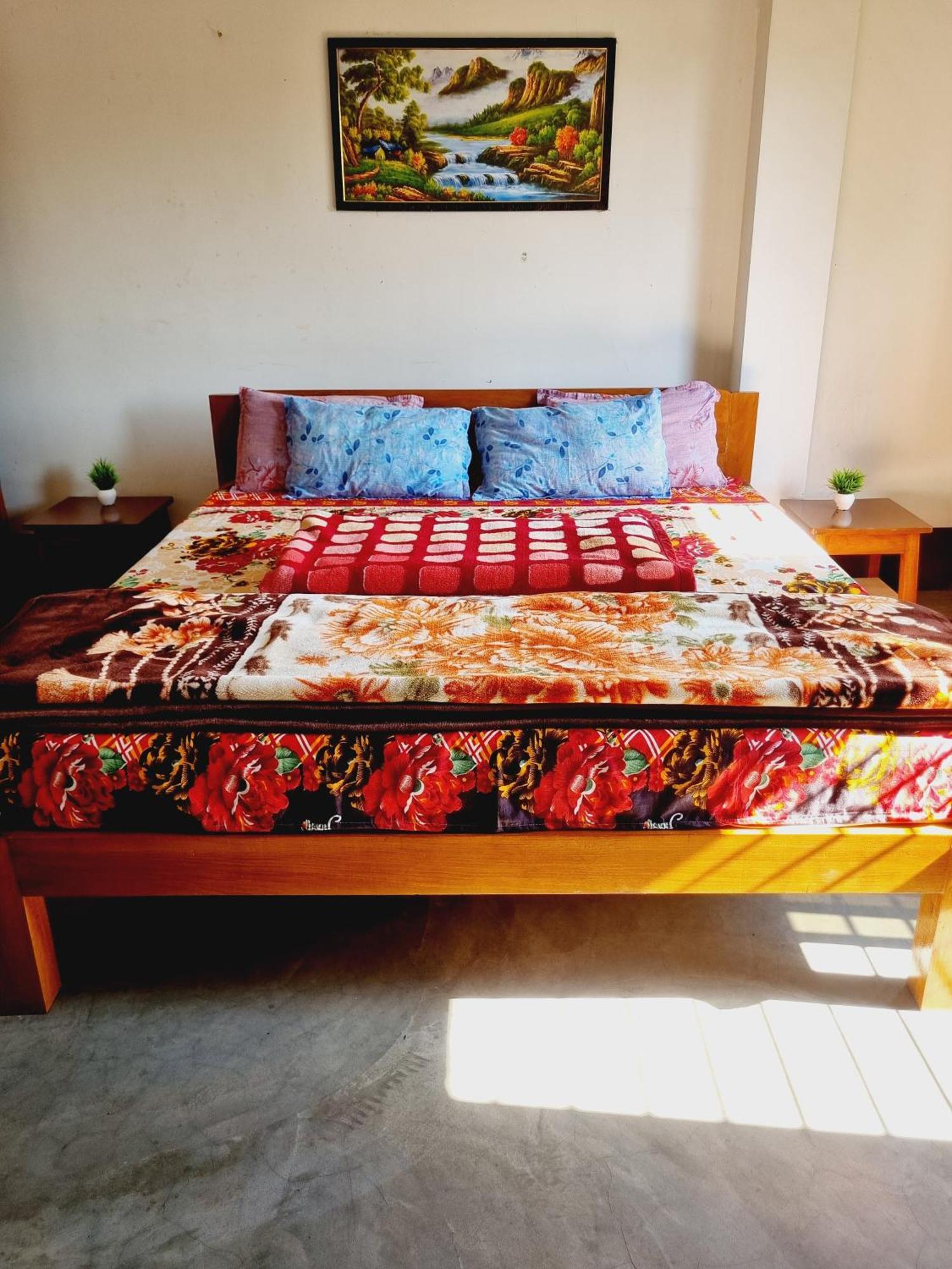 Gayatri Homestay Дибругар Екстериор снимка